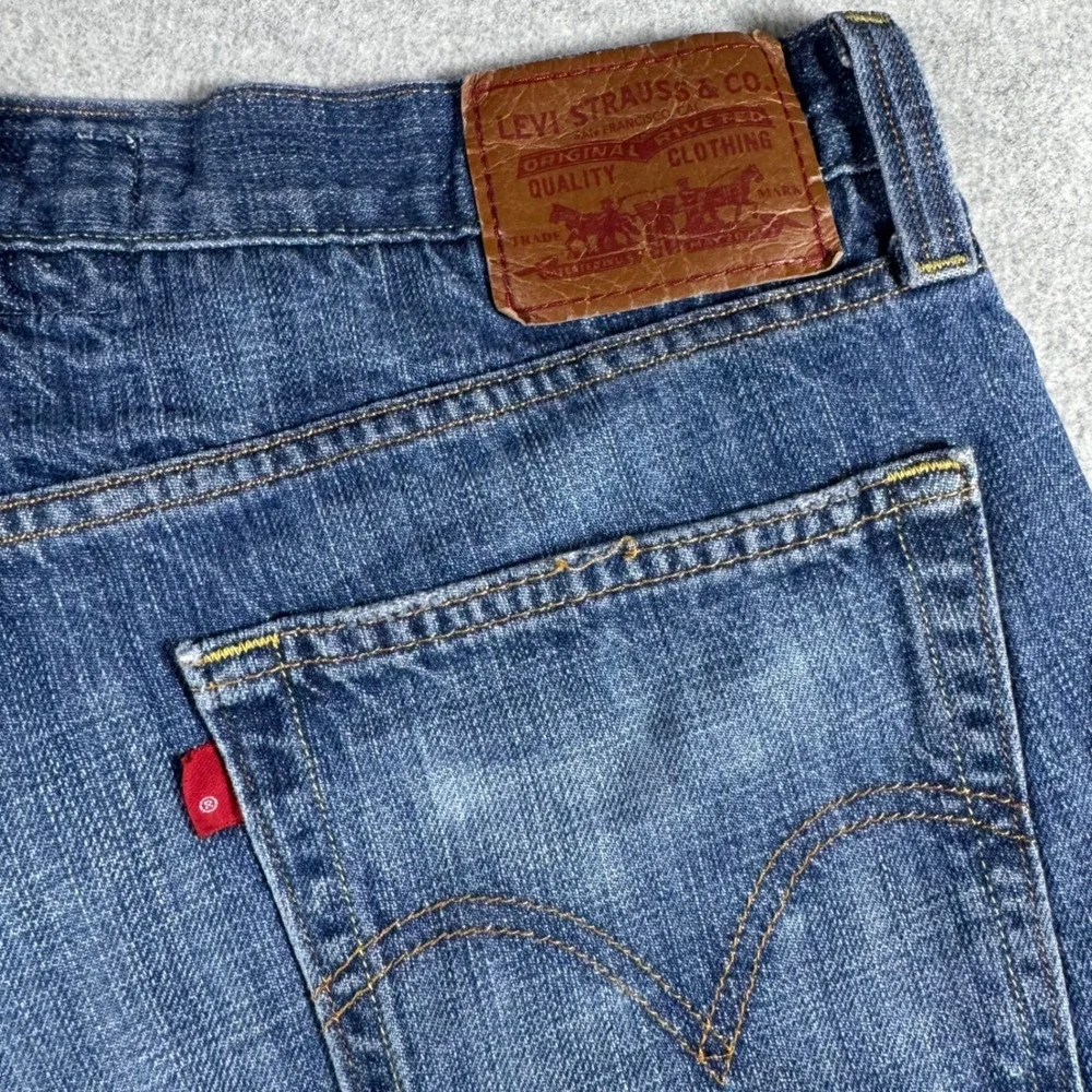 Levis 514 Slim Straight Jeans Mens 36x34 Blue Denim Medium Wash 100% Cotton